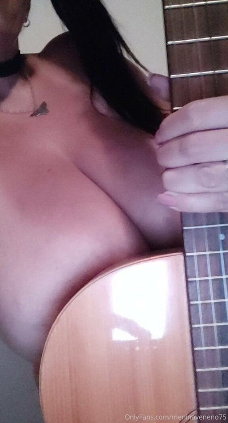 meninaveneno75 new onlyfans leaks