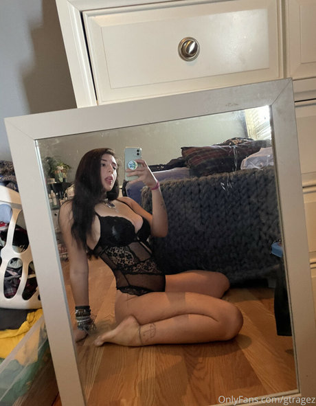 sashanorth onlyfans nude photos