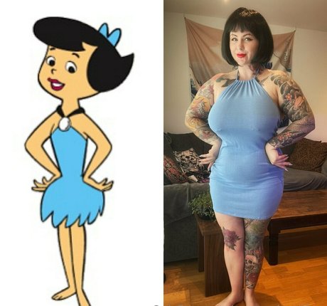 tattooedaprilfree onlyfans model images