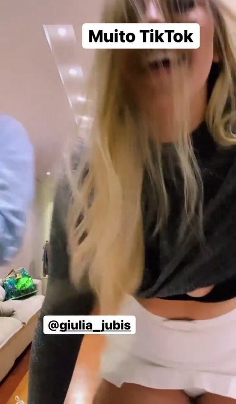 Giulia Porto Profile pic