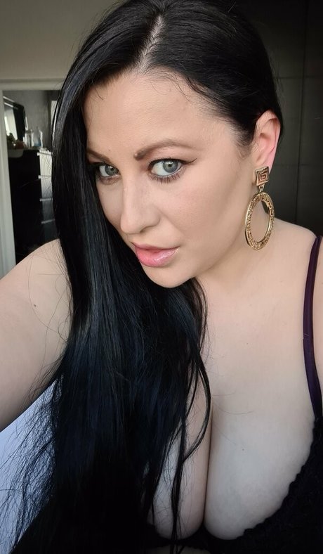 larajadedeene onlyfans page