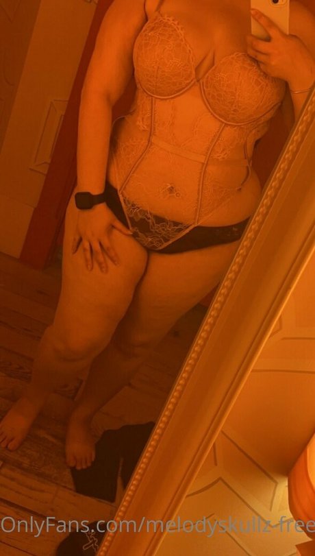melodyskullz free strip onlyfans