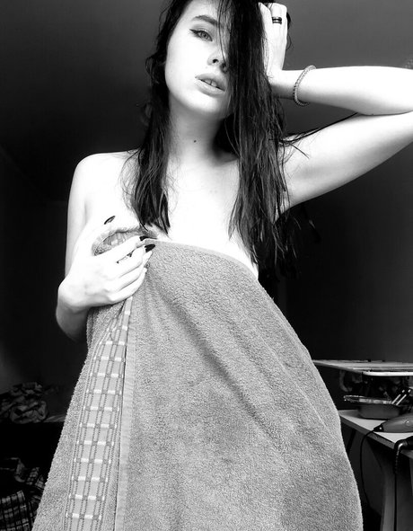 bella ruiz free onlyfans porn