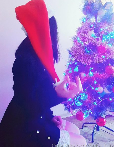 bella ruiz onlyfans pic