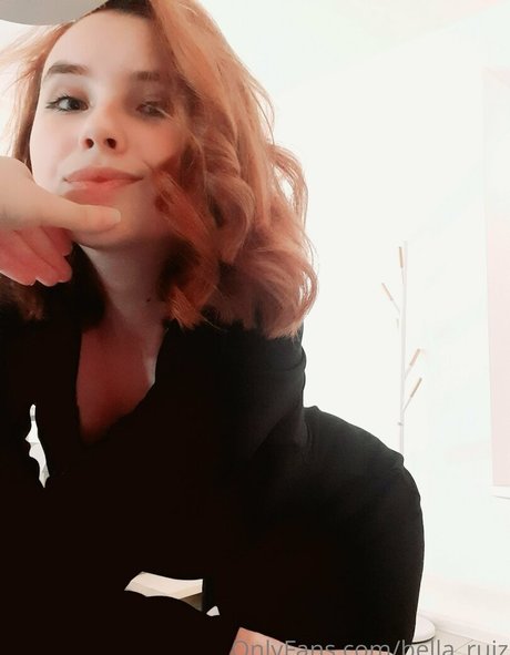 bella ruiz onlyfans nude leaked