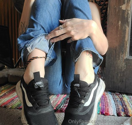 lilhippietoes onlyfans ass