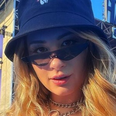 Daisy dewdrops onlyfans joi