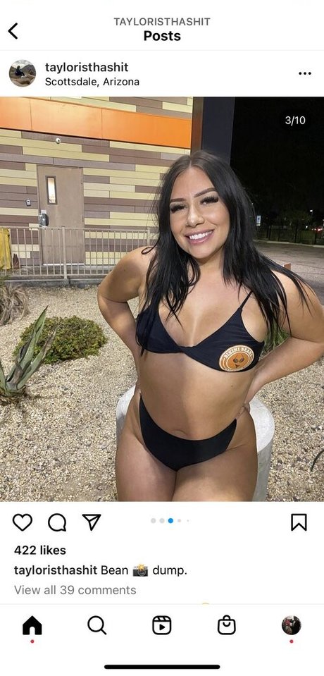 bigbootytayyyy onlyfans striptease