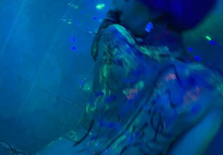 likafreaky only fans nudes