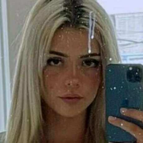 aprilrae onlyfans uncensored