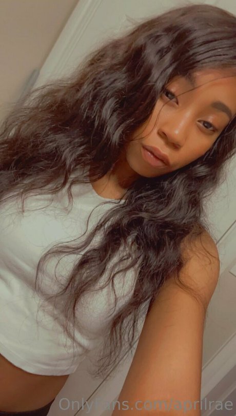 aprilrae onlyfans naked