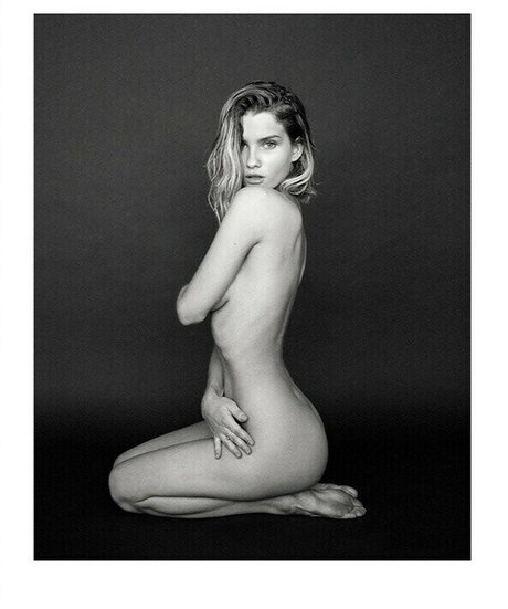 Katerina Pluchevskaya onlyfans strip tease