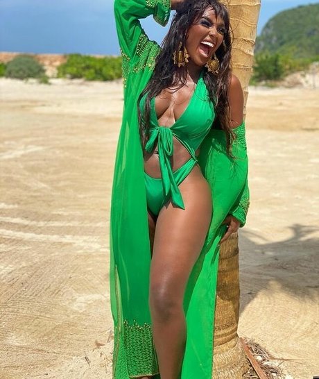 Amara La Negra free only fans