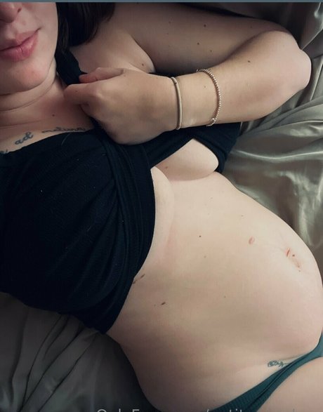 petitepeachyx onlyfans sex leak