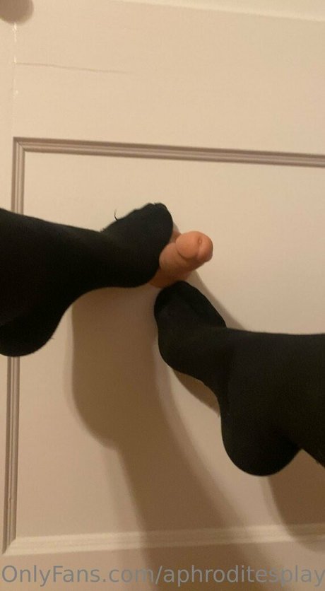 aphroditesplayhouse onlyfans picture