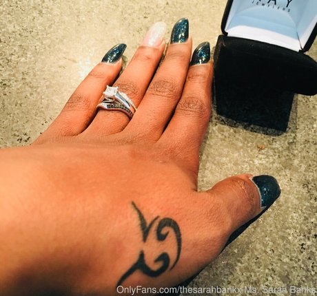 thesarahbnkx onlyfans leaks porn