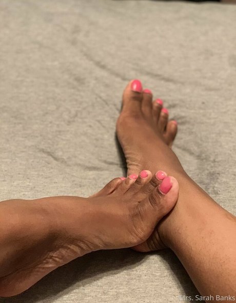 thesarahbnkx onlyfans leaks sex