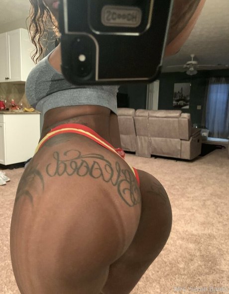 thesarahbnkx onlyfans nude leaked