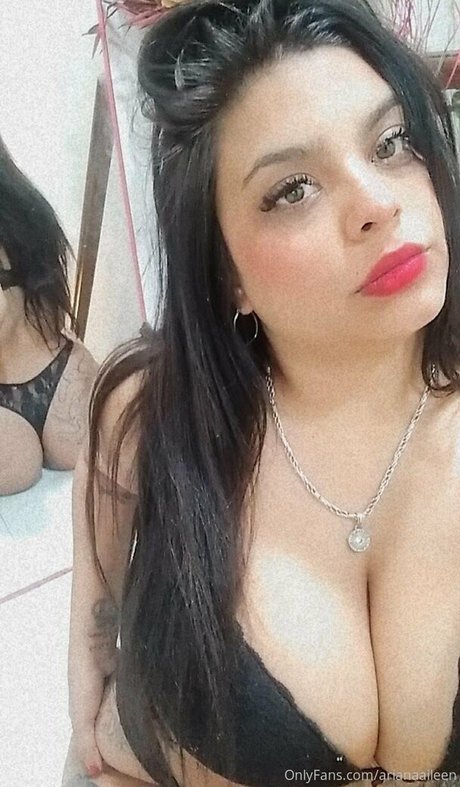 arianaaileen onlyfans picture