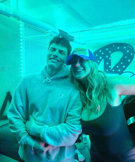 Whitney T onlyfans leaks sex