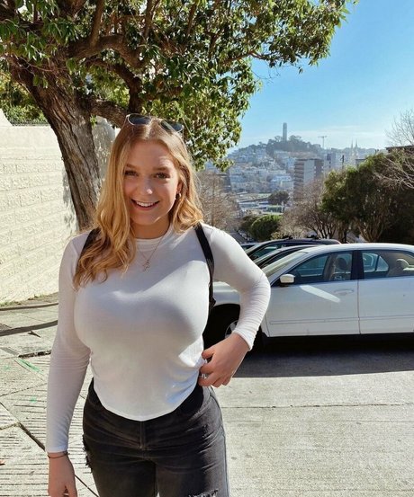 Whitney T onlyfans leaj