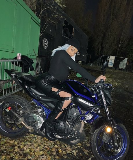 thecleopatraway onlyfans content leaked