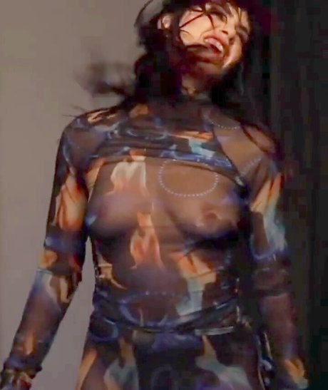 Lali Esposito leak onlyfans porn