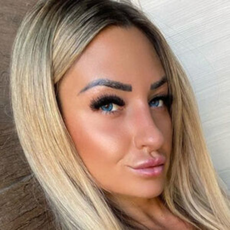 giulismolteni onlyfans leak free