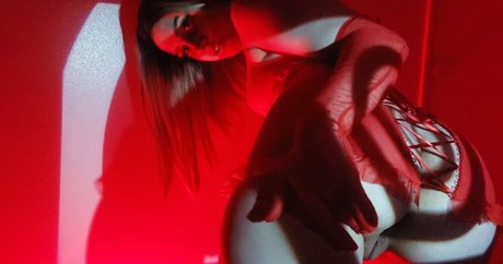 hollygraphixxx porn onlyfans