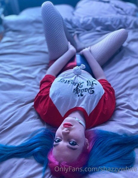 shazzabluexx only fans content