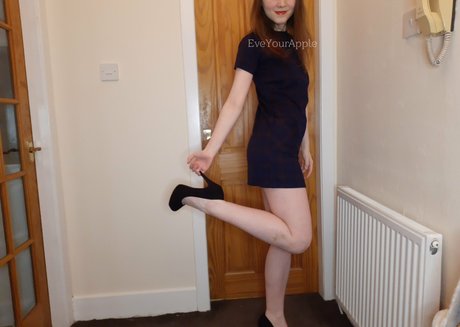 eve apple onlyfans pictures