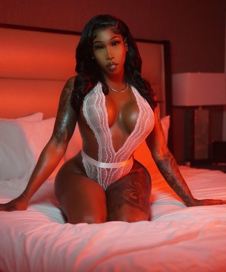 Deja Dream onlyfans free