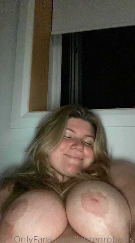laurenroberts naked onlyfans