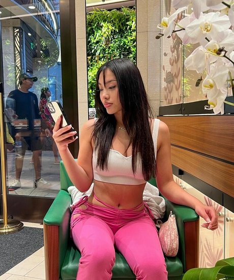 Kezia S onlyfans pictures