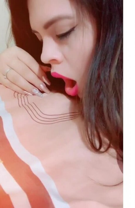 Stefany Camus onlyfans leaks