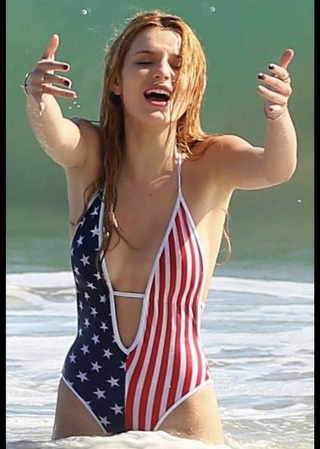 bellathornevip onlyfans keak