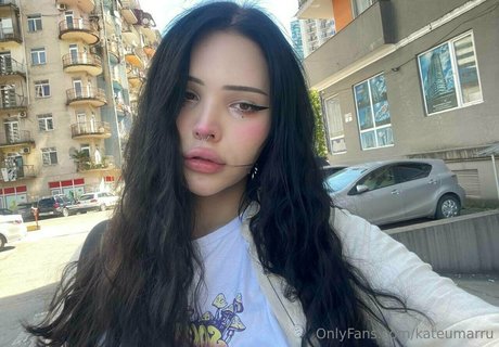 kateumarru onlyfans content type