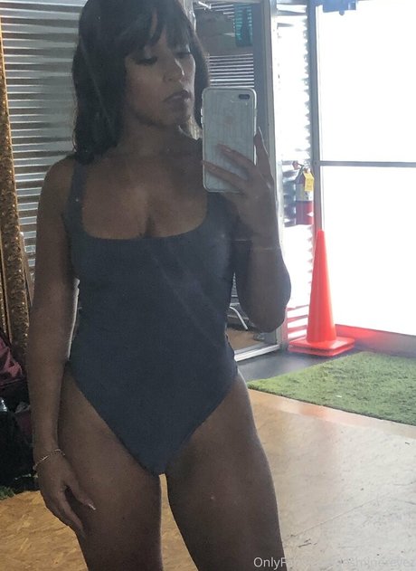 jasminereyez onlyfans leak