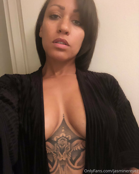 jasminereyez onlyfans star