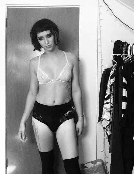 Adi Lockheart new onlyfans