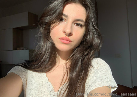 lovelylolllaaaaaaa leaked onlyfans.