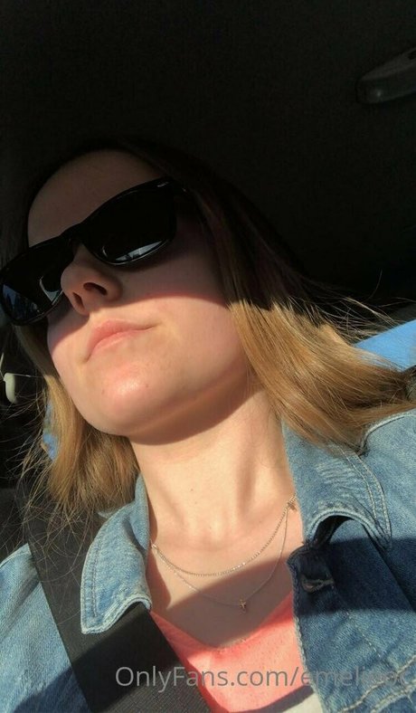 emelieoc onlyfans sexy