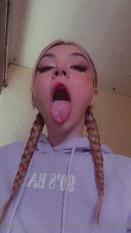 demihawksfree nude onlyfans leaked