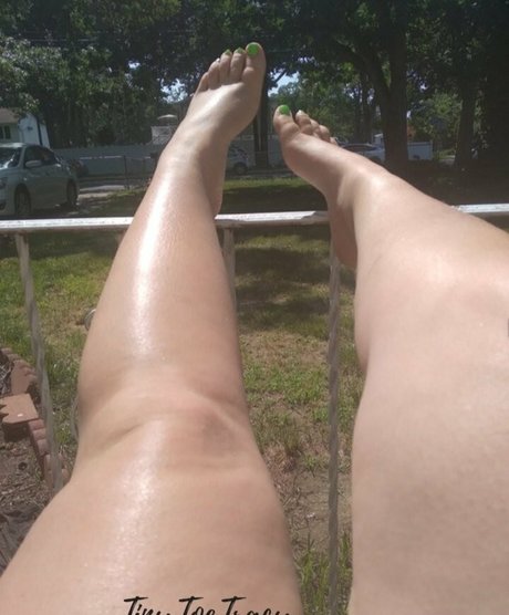 tinytoetracy xxx onlyfans