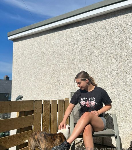 elkvjones onlyfans naked