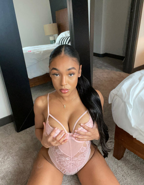 poeticjusticeee onlyfans tits