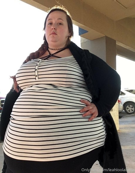 leahloolabelle onlyfans picture