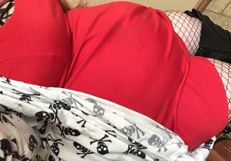 leahloolabelle onlyfans leakd