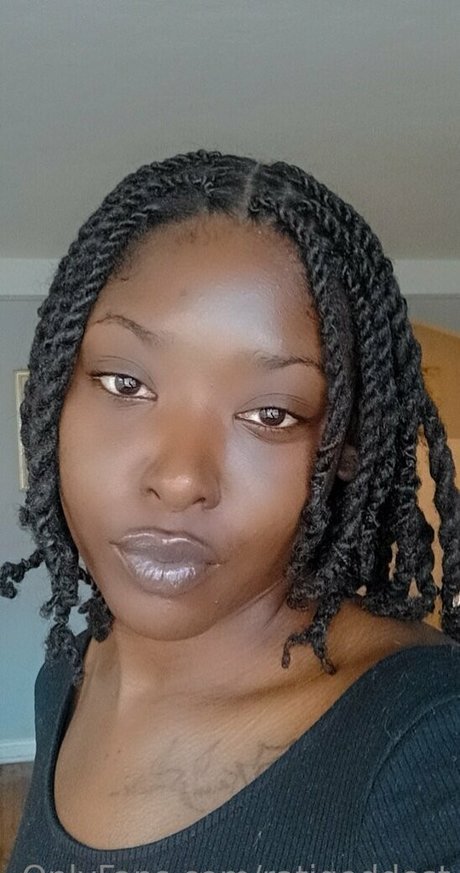 ratigoddest onlyfans topless