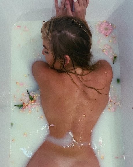 yarn clark onlyfans leaks nude